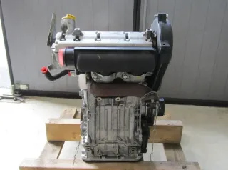 Motor Diesel - Ligier JS 50 (2018) 2361 MIL 23.610km - Bild 1