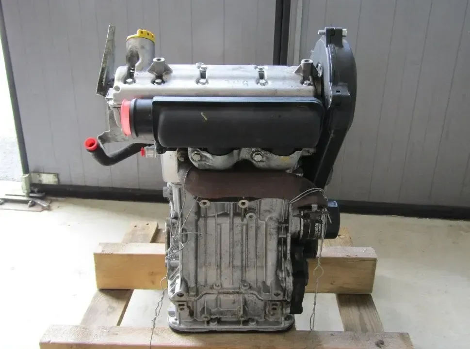 Motor Diesel - Ligier JS 50 (2018) 2361 MIL 23.610km - Bild 1