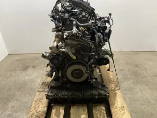 Motor Diesel - Mercedes V-Class Vito/Viano (2021) 654920 94.640km - Bild 2