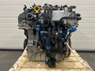 Motor Diesel - Skoda Octavia (2020) DJGA 04L100093K 84.590km - Bild 3