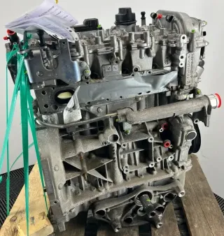 ORIGINAL Motor 274920 Mercedes C 200 Benzin A2740106300 - Bild 2