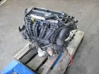 Motor Benzin - Dodge Caliber (2007) - Bild 3