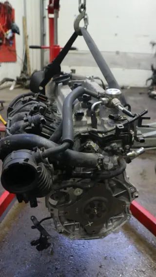 Motor Benzin - Hyundai i30 (2013) G4FD Z71512BZ 00 - Bild 2