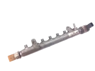 Einspritzleiste Verteiler 03L130089A VW Audi Seat Skoda - Bild 1