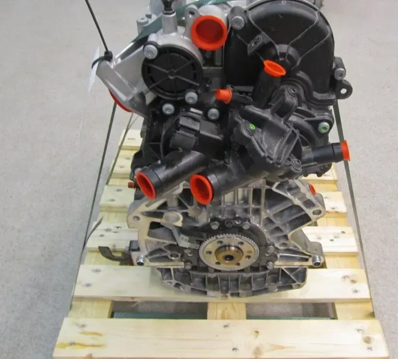 Motor Benzin - Seat Ibiza (2016) CHZC 04C100032JX 7.130km - Bild 1