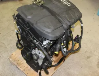 Motor Diesel - Audi A4, S4 (2018) DETA 04L100031R 310km - Bild 1