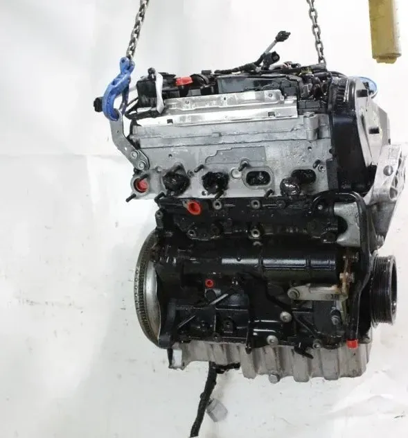 Motor Diesel - VW Golf (2020) DJGA 04L100093K 86.450km - Bild 1
