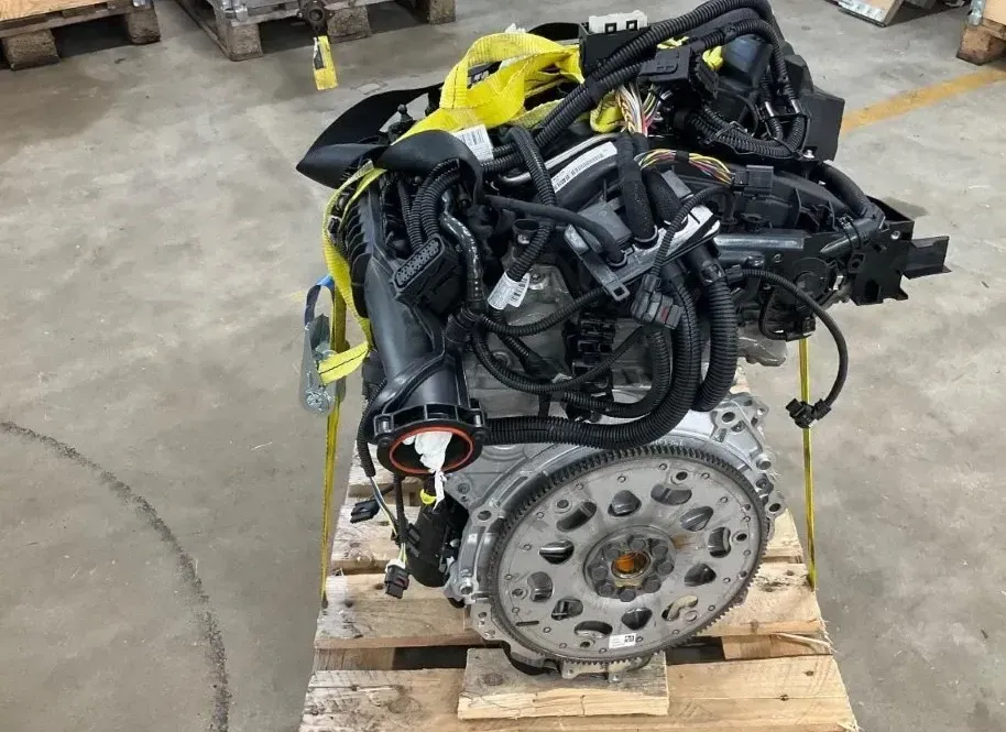 Motor Benzin - BMW X1 (2020) B38-A15A 11 00 2 455 309 74.310km - Bild 1