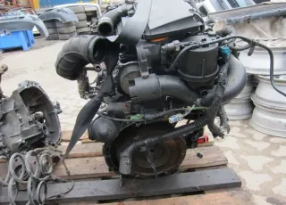 Motor Diesel - Citroen C3 (2004) 8HX - Bild 3