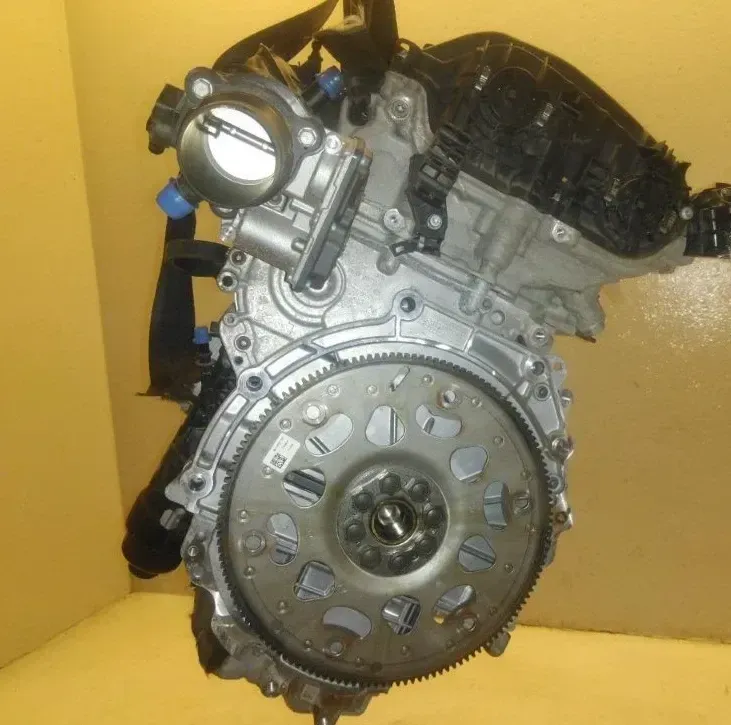 Motor Benzin - BMW 2-Series (2018) B38-A15A 11 00 2 455 309 93.590km - Bild 1