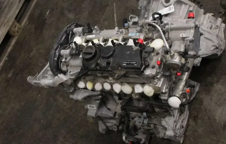 Motor Benzin - Volvo XC60 (2018) 6906535 36010310 33.790km - Bild 1