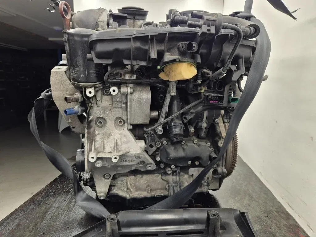 Motor Benzin - Skoda Superb (2010) 06J 100 035 H - Bild 1