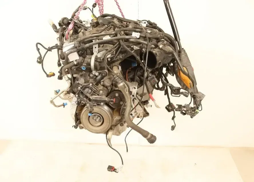 Motor Benzin - BMW 3-Series (2018) B48B20B 11002455354 76.910km - Bild 1