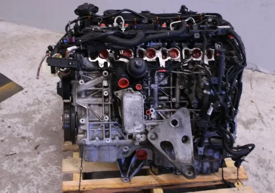 Motor Diesel - BMW 4/i4-Series (2014) N57-D30A 11002349036 - Bild 1