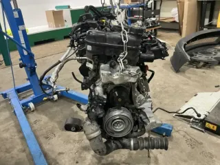 Motor Benzin - BMW X2/iX2 (2020) B38A15A 11 00 2 455 309 60.000km - Bild 3