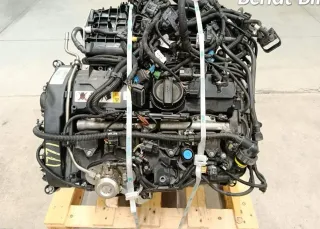Motor Benzin - BMW 1-Series (2019) B48-B20A 11002455342 - Bild 1
