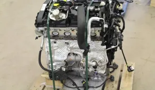 Motor Benzin - BMW 5-Series (2020) B48-B20A 11 00 2 470 879 38.000km - Bild 3