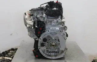 Motor Diesel - VW Passat (2024) DTUA 05L100031D 111.930km - Bild 4