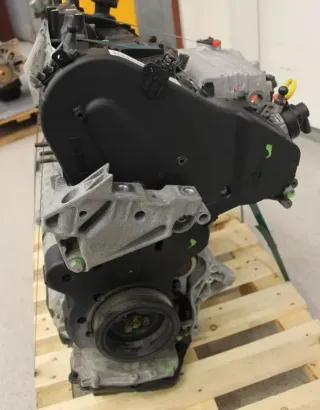 Motor Diesel - VW Arteon (2021) DTUA 05L100031D 100.990km - Bild 2