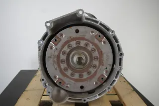 Automatikgetriebe - BMW 1-Series (2009) 24007630946 - Bild 4