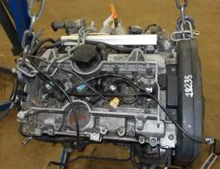 Motor Benzin - Volvo S40, V40 96-04 (1999) 9121127 30611370 - Bild 2