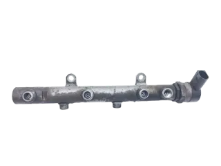 Einspritzleiste Verteiler rechts 059130090AJ VW Audi Q7 A5 A4 VW Phaeton - Bild 2