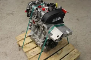 Motor Benzin - Seat Arona (2018) DKRF 04C100033X 6.260km - Bild 2
