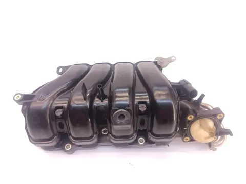 Background image for Ansaugbrücke 17120-47010 Toyota Yaris Auris