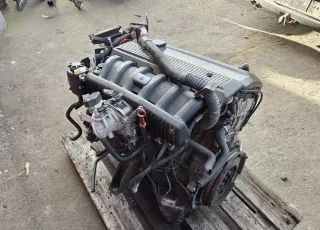 Motor Benzin - BMW 5-Series (1998) 11001438683 - Bild 2