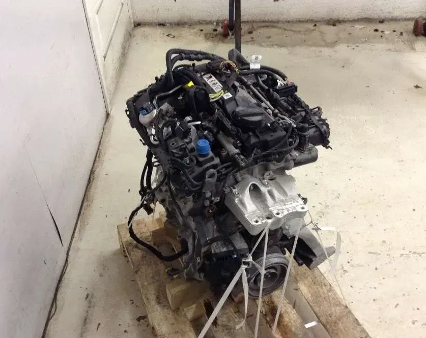 Motor Benzin - BMW 2-Series (2018) B38-A15A 105.340km - Bild 1