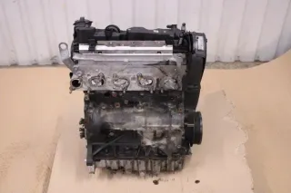 Motor Diesel - Skoda Superb (2020) DFHA 04L 100 037 - Bild 2