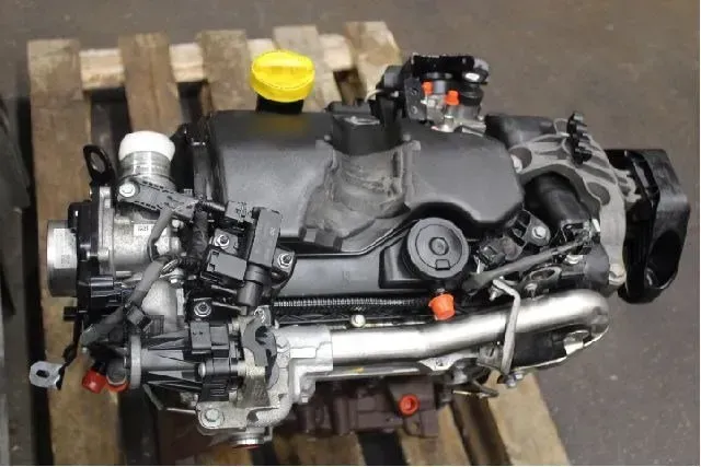 Motor Diesel - Renault Clio (2019) 8201724726 48.140km - Bild 1