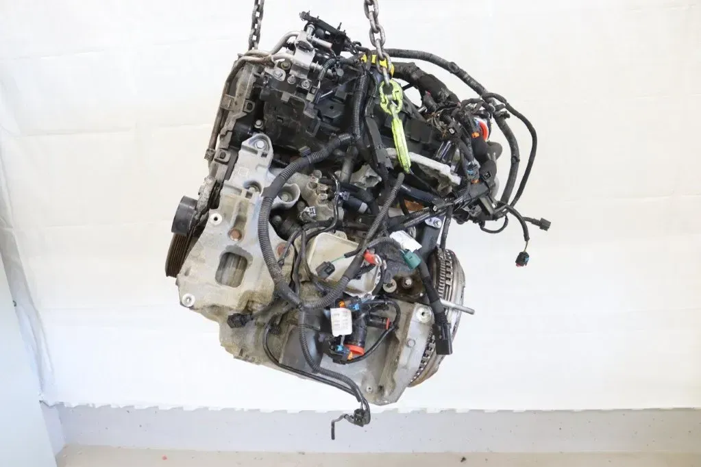Motor Diesel - Dacia Duster (2020) K9K-874 110107006R 85.650km - Bild 1
