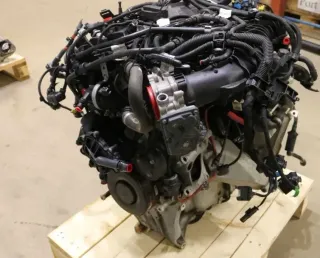 Motor Benzin - BMW 3-Series (2017) B48-B20B 11002455352 94.120km - Bild 1