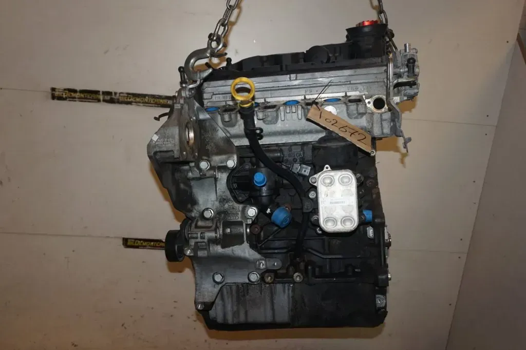 Motor Diesel - VW Passat CC (2014) CFGC 03L 100 090 J 98.320km - Bild 1