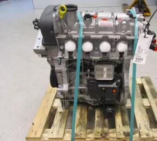 Motor Benzin - Audi A1 / S1 (2018) CZCA 04E100033R 4.890km - Bild 1