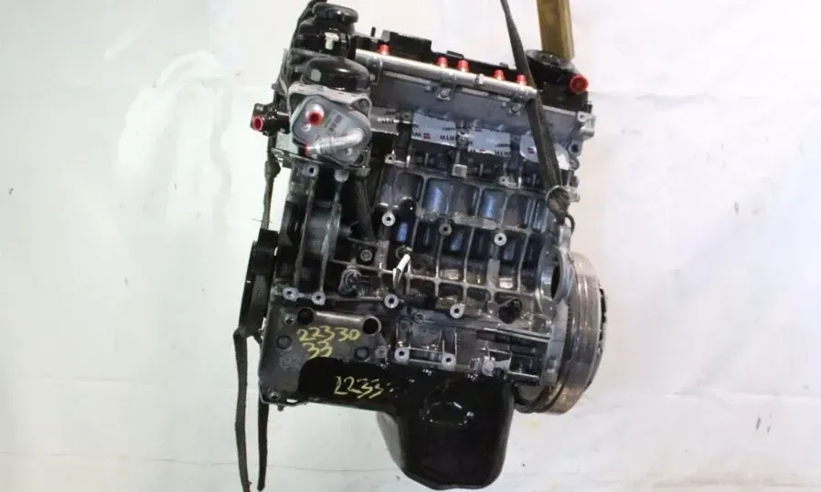 Motor Benzin - BMW 1-Series (2009) N43-B20A 11000427105 - Bild 1