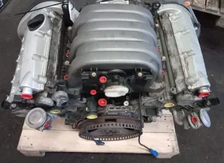 Motor Benzin - Audi A4, S4 (2002) 06C100031X - Bild 1