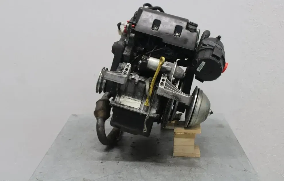 Motor Diesel - Ligier JS 50 (2019) 4818400820 34.960km - Bild 1