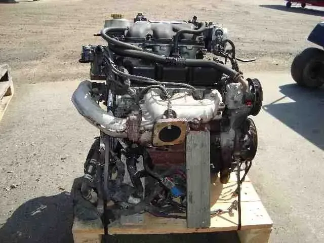 Motor Benzin - Chrysler Voyager (2002) - Bild 1