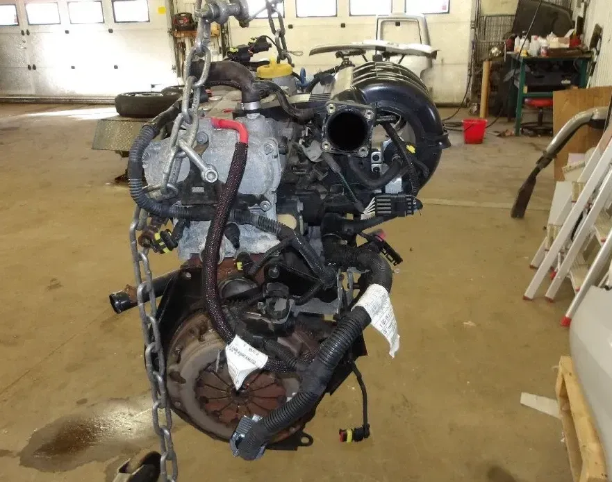 Motor Benzin - Fiat Doblò (2011) 71754033 114.930km - Bild 1