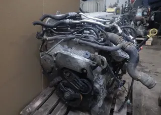 Motor Benzin - Opel Vectra (2004) 55353719 - Bild 2
