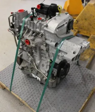 Motor Benzin - Skoda Fabia (2023) DLAA 05C100098 10.670km - Bild 2