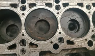 Motorblock 070103021L VW Transporter T5 Touareg BNZ - Bild 8