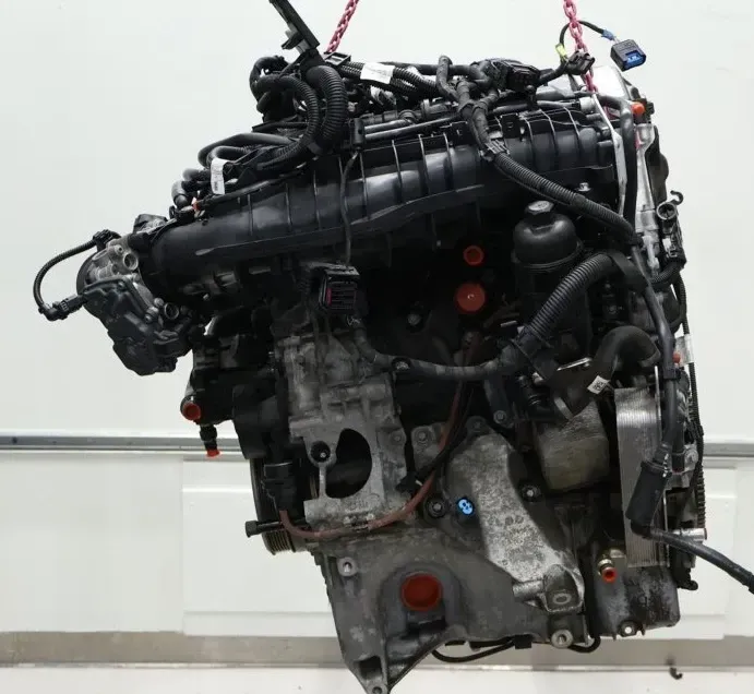 Motor Benzin - BMW 3-Series (2019) B48-B20A 11002455344 117.590km - Bild 1